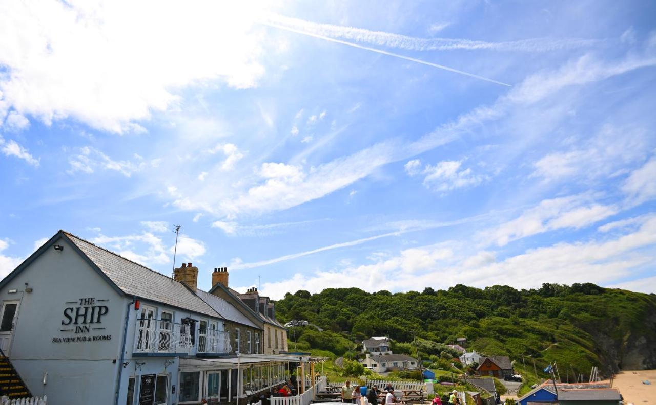 Ship Inn Aberporth Exteriér fotografie