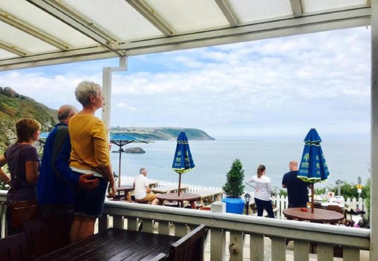 Ship Inn Aberporth Exteriér fotografie